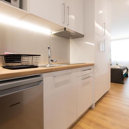 Minimal Apartment In Plaka Ateny Zewnętrze zdjęcie