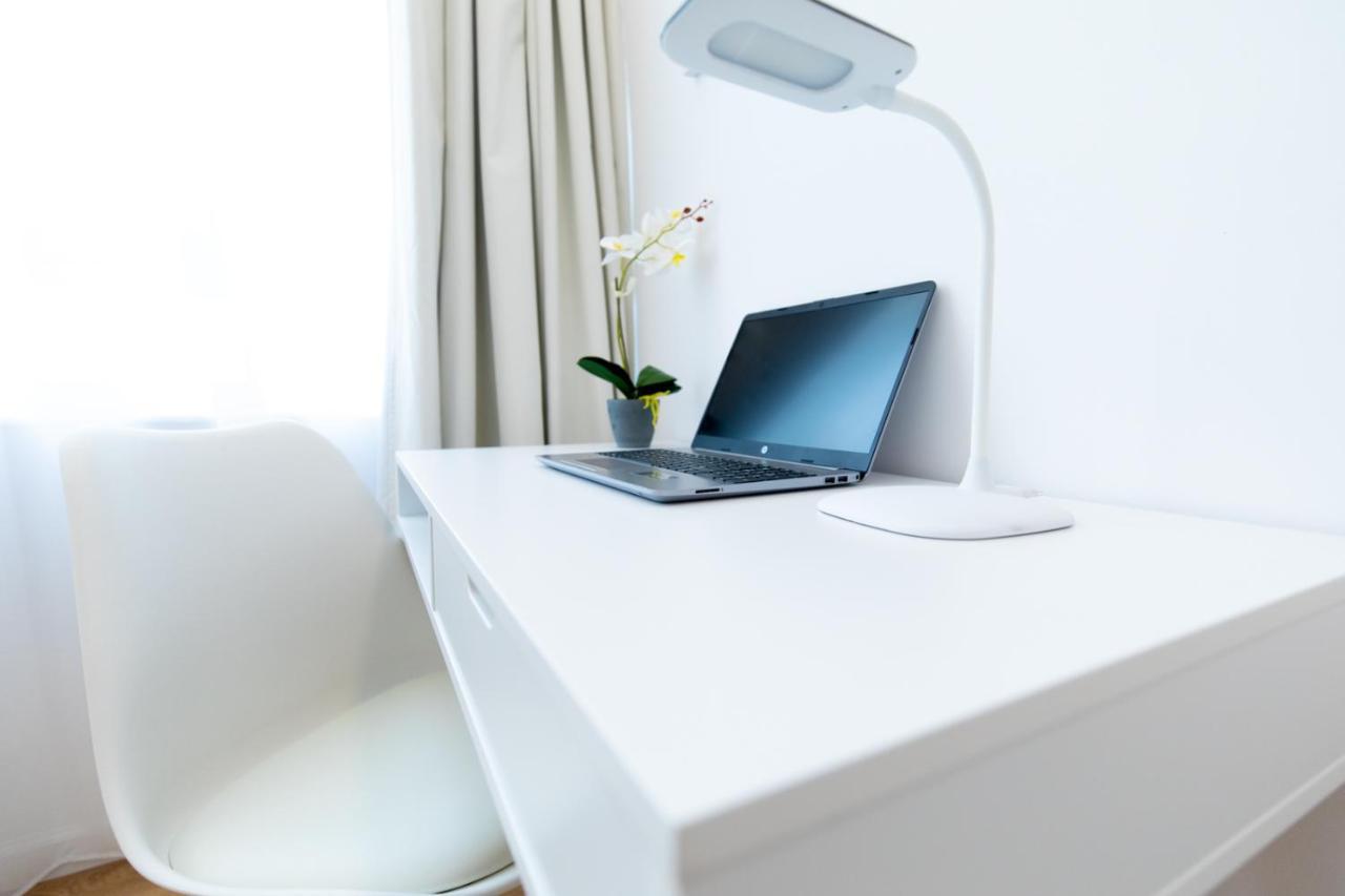 Minimal Apartment In Plaka Ateny Zewnętrze zdjęcie