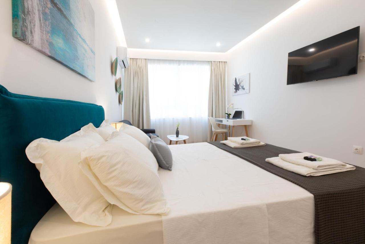 Minimal Apartment In Plaka Ateny Zewnętrze zdjęcie